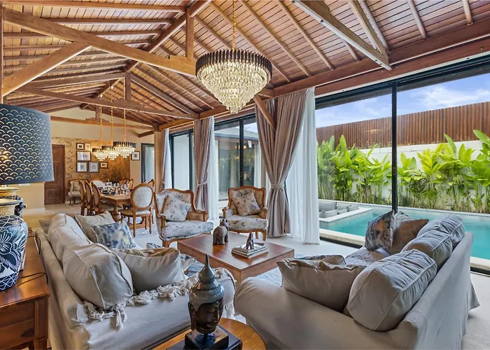 Luxurious Arakana With Pool 金巴兰